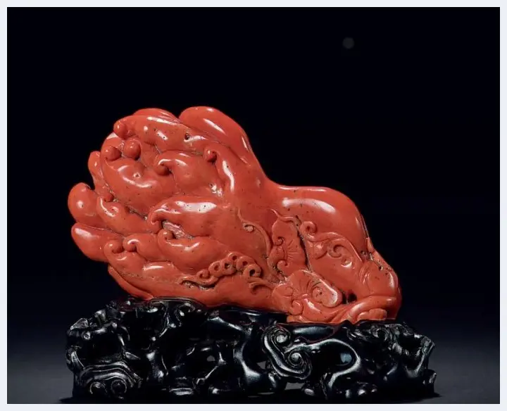 充满皇家气象的乾隆御制珍玩 | 美术作品记录