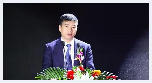 中国土豪、超级藏家们的春拍购物清单 | 美术作品拍卖市场